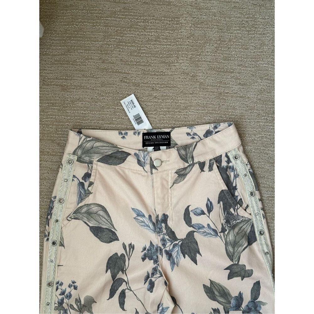 Frank Lyman Design Collection Embellished Blue Floral Print Jeans, Size M, NWT - Picture 4 of 8